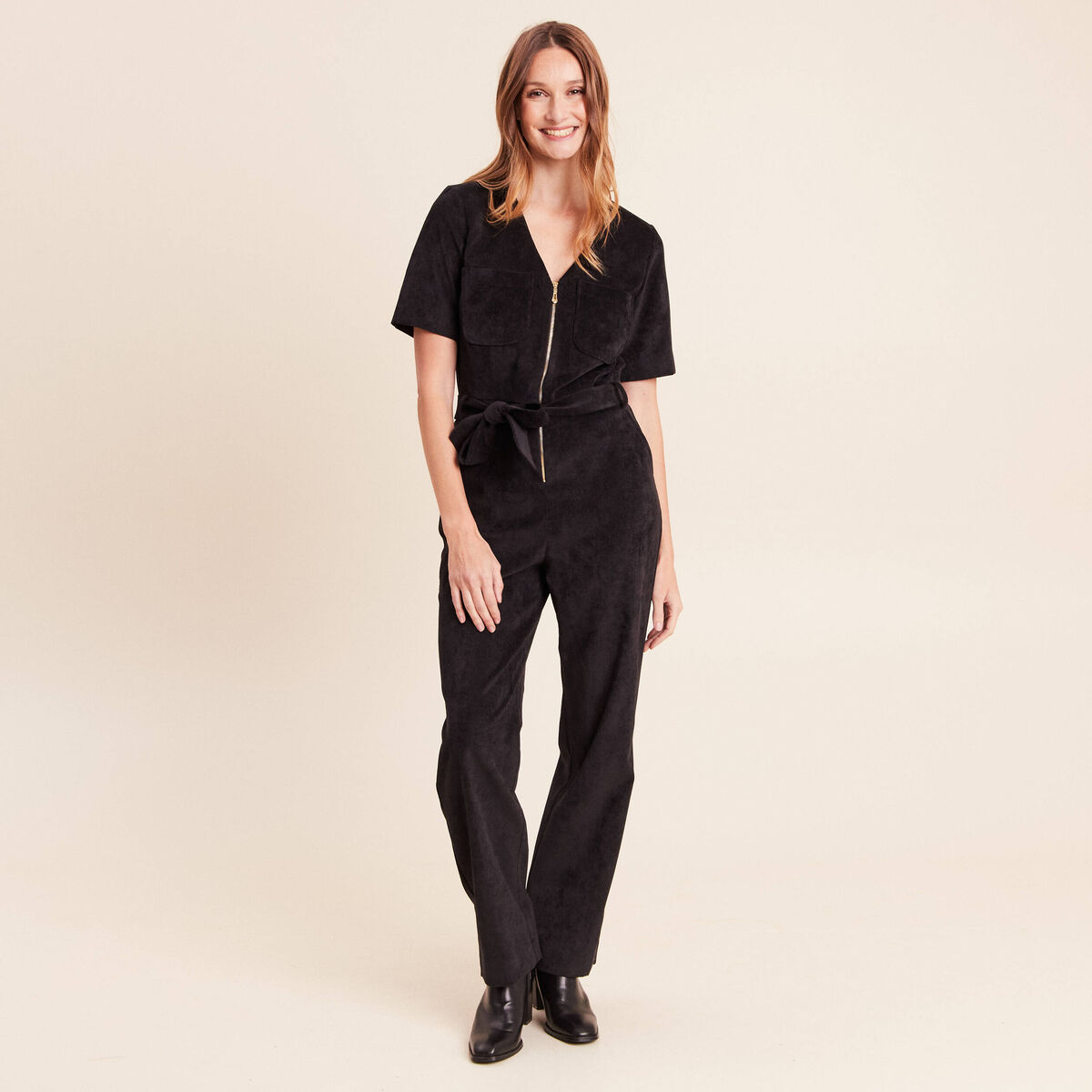 Combinaison en velours noir femme