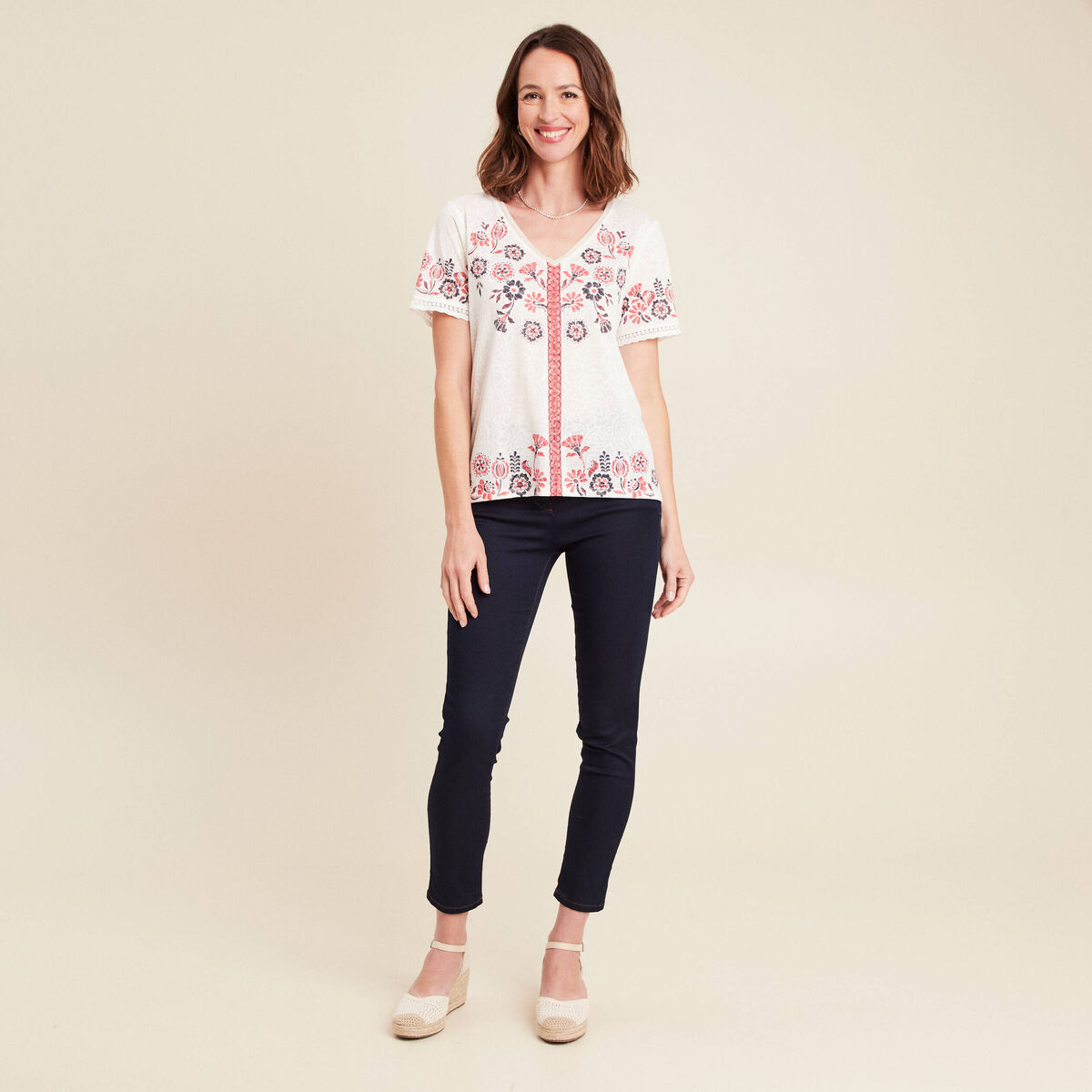 t-shirt droit court manches courtes ecru femme