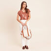 T-shirt col V manches courtes marron fonc&eacute; femme