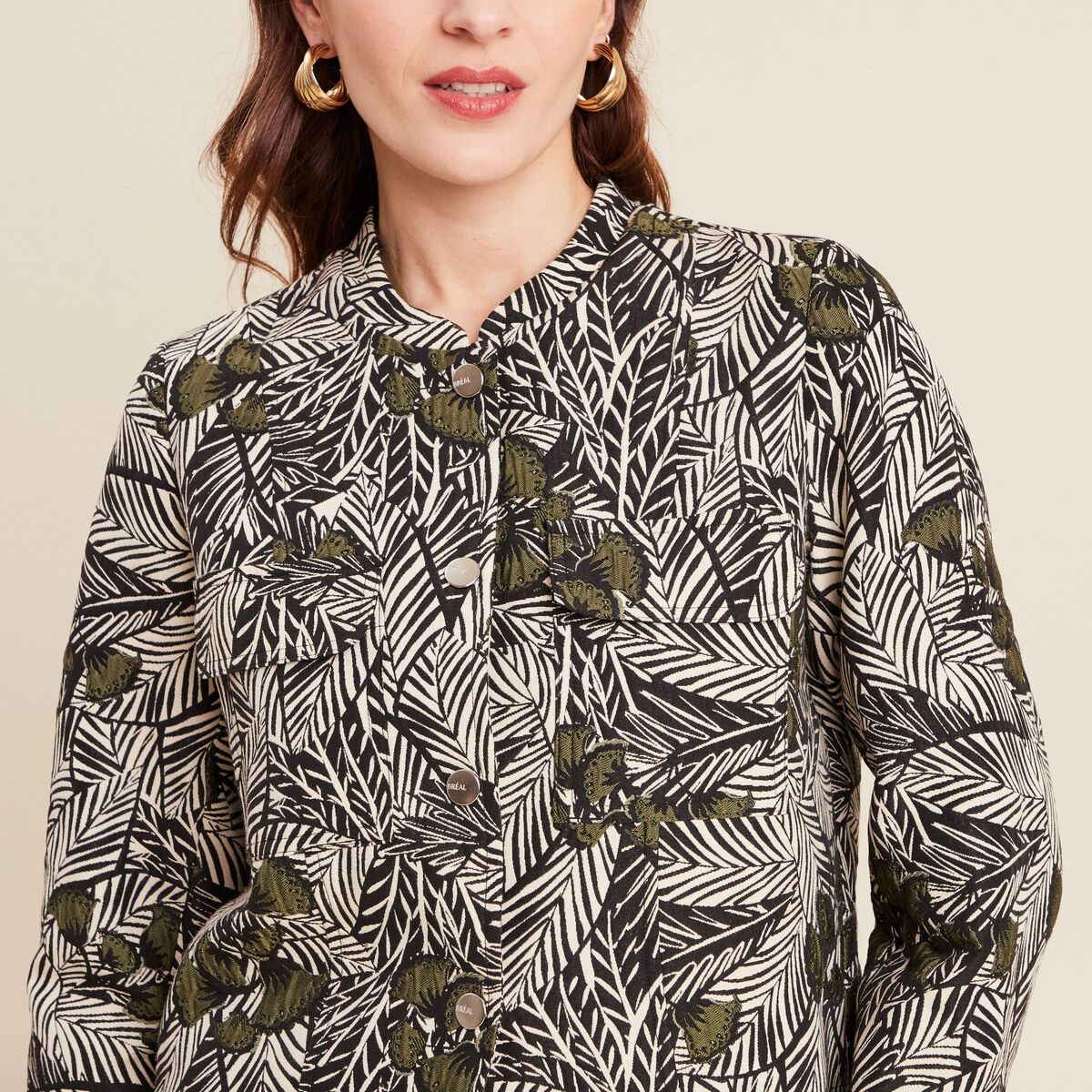 Veste boutonn&eacute;e col mao vert femme