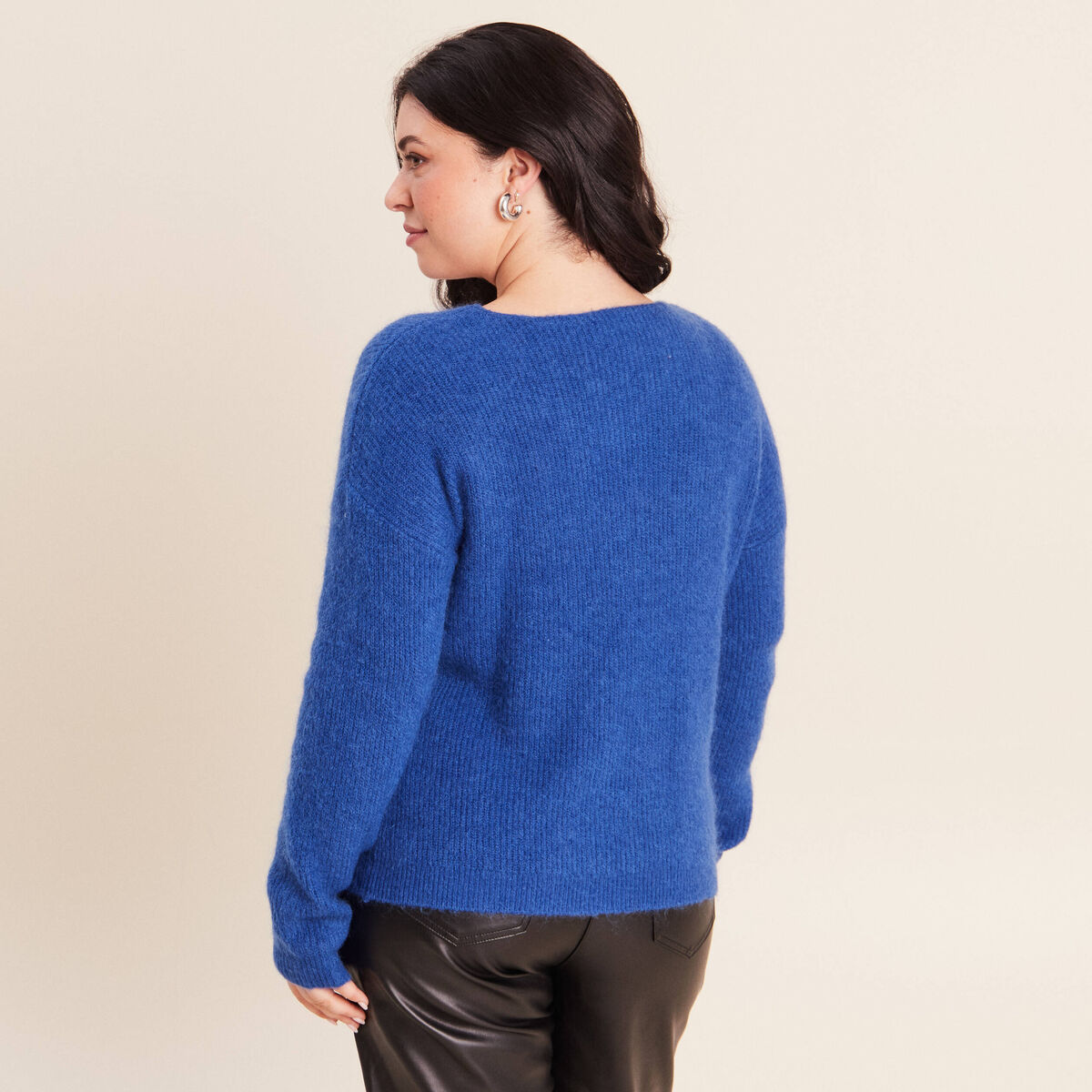 Pull col v bleu electrique femme