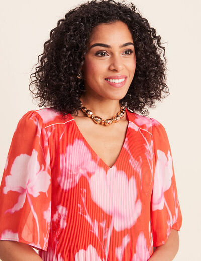 Robe courte &eacute;vas&eacute;e col v manches coudes rouge femme