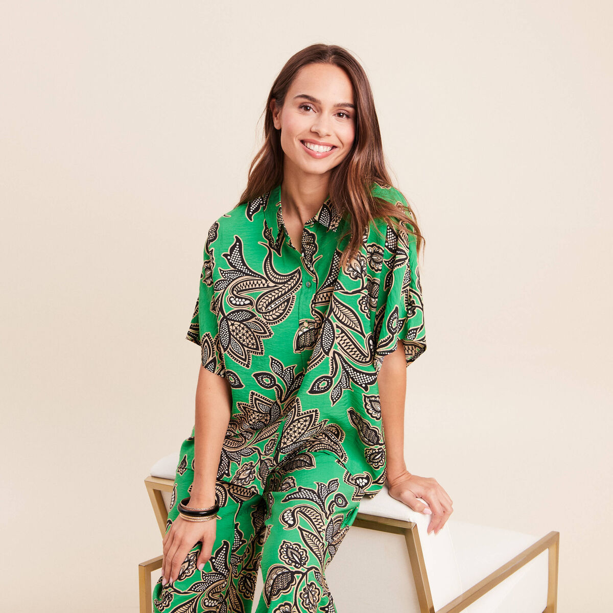 Chemise ample manches courtes fluide vert femme