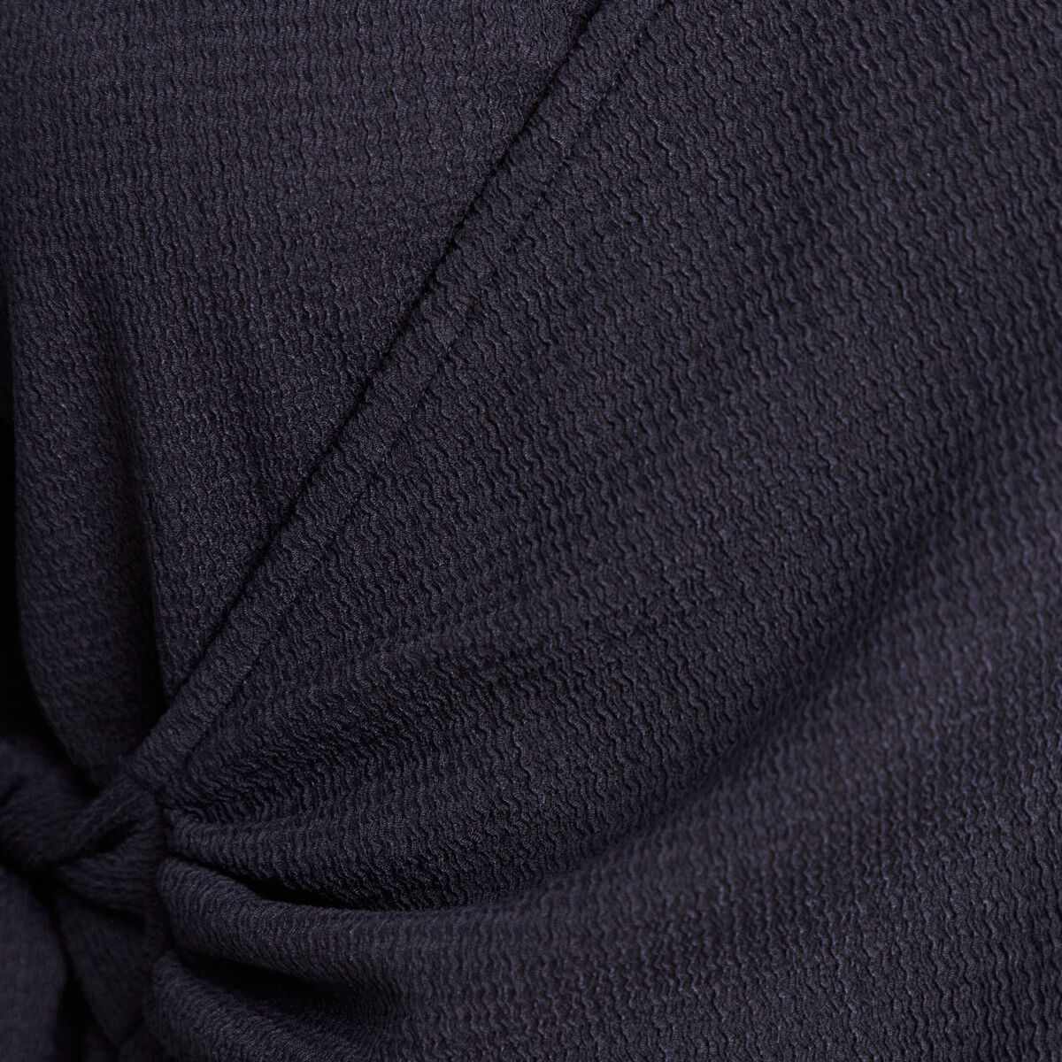 Blouse col V manches coude bleu foncé femme