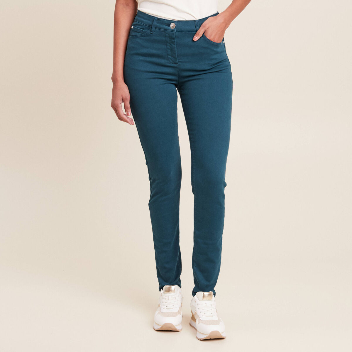 Jean magique L'Unique coupe ajust&eacute;e bleu canard femme