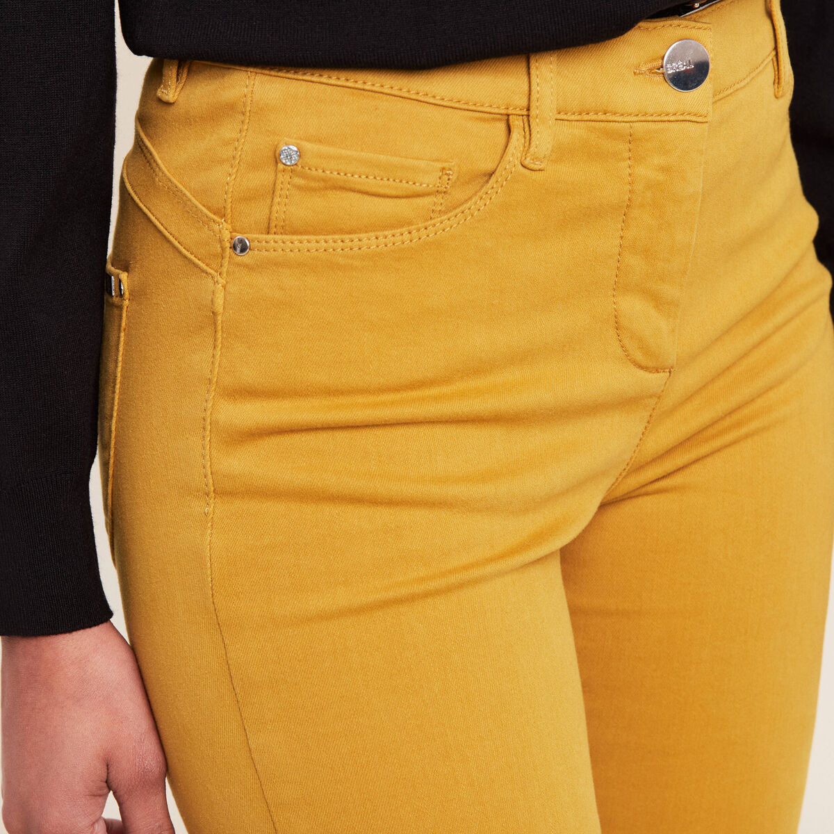 Jean magique L'Unique coupe ajust&eacute;e jaune femme