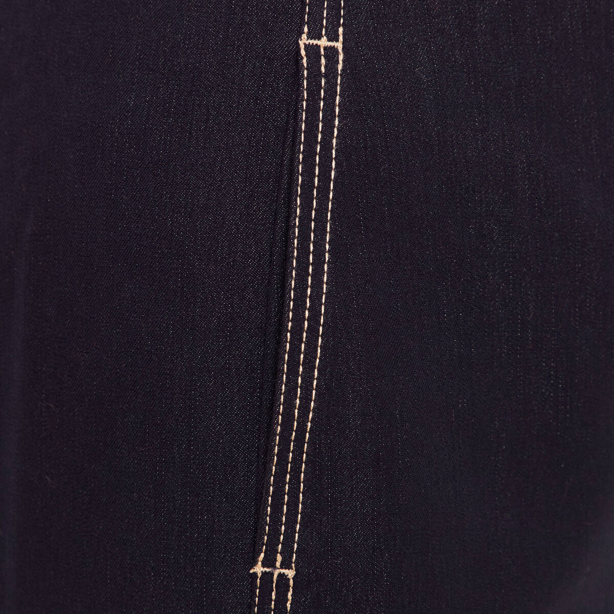 Pantalon coupe barrel denim brut femme