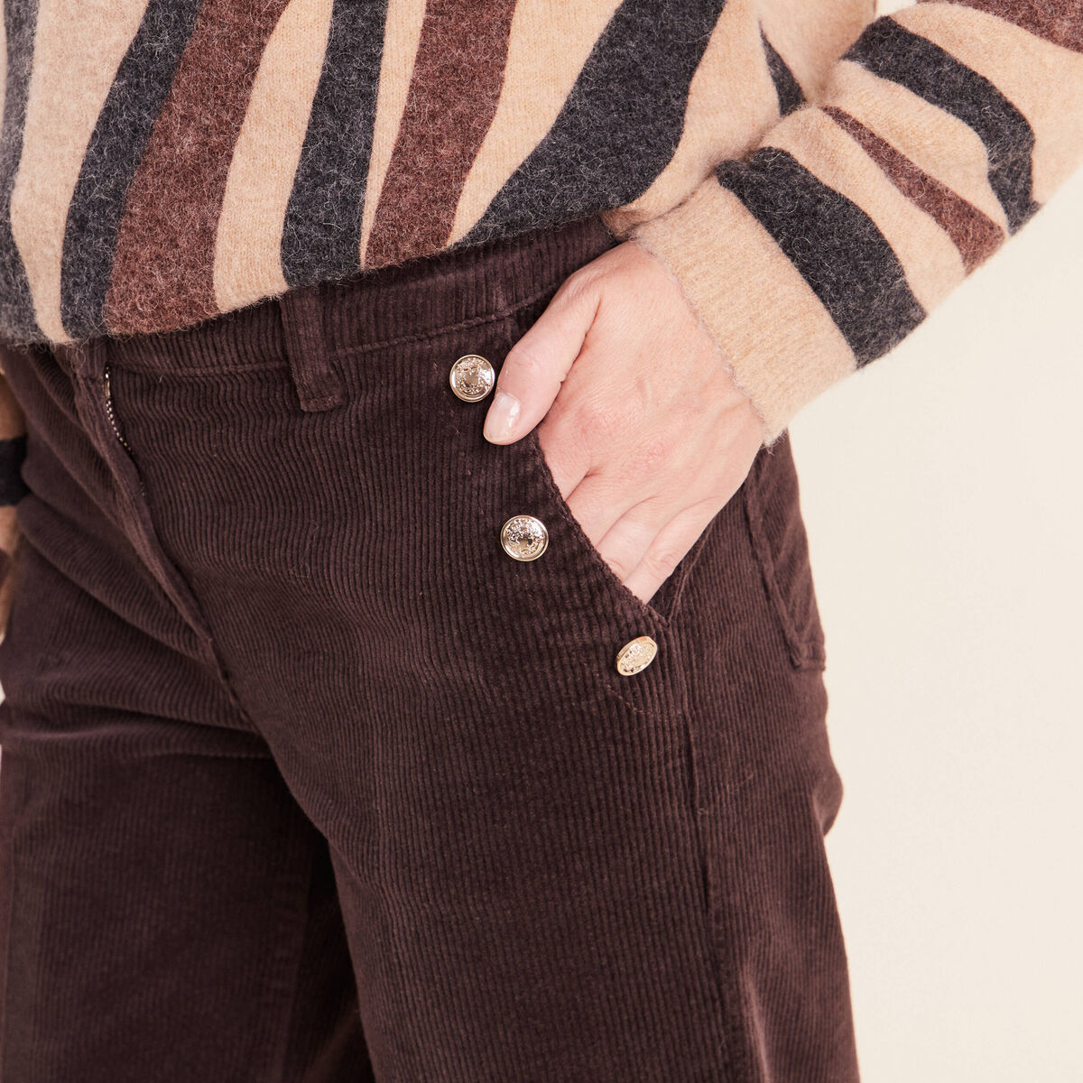 Pantalon large velours c&ocirc;tel&eacute; marron fonc&eacute; femme