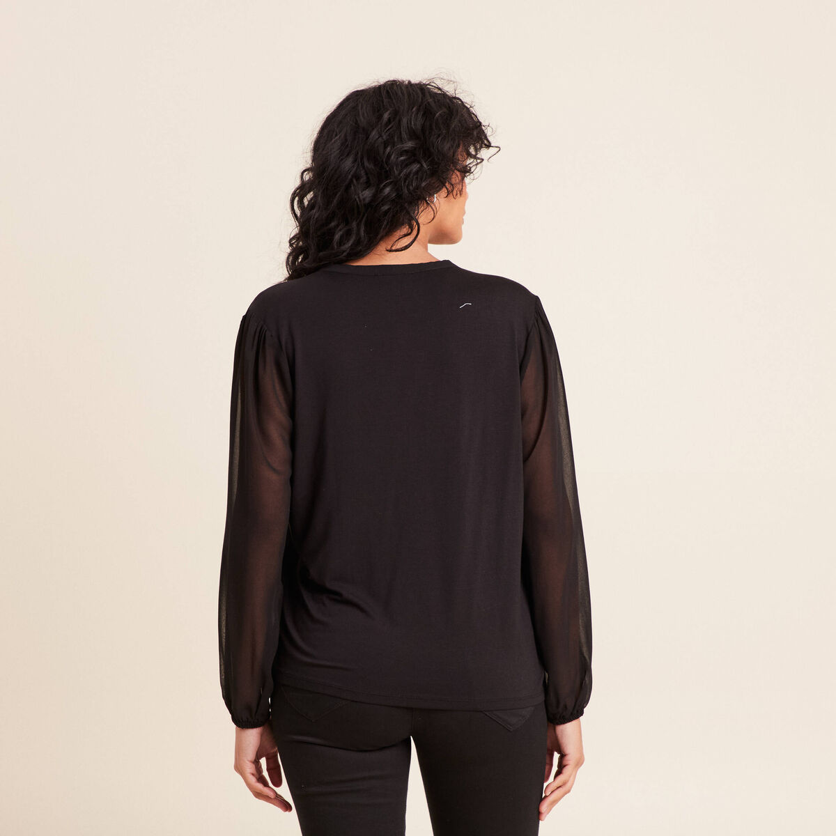 T-shirt col v manches longues noir femme
