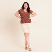 T-shirt col v manches courtes aspect lin marron fonc&eacute; femme