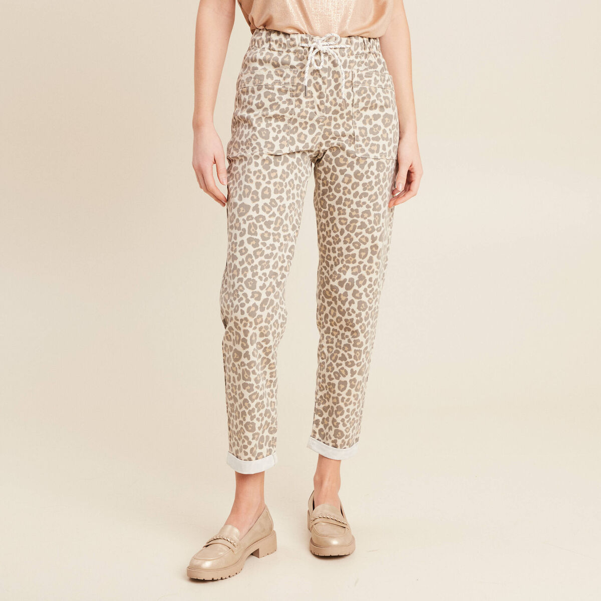 Pantalon coupe mom 7/8&egrave;me blanc femme