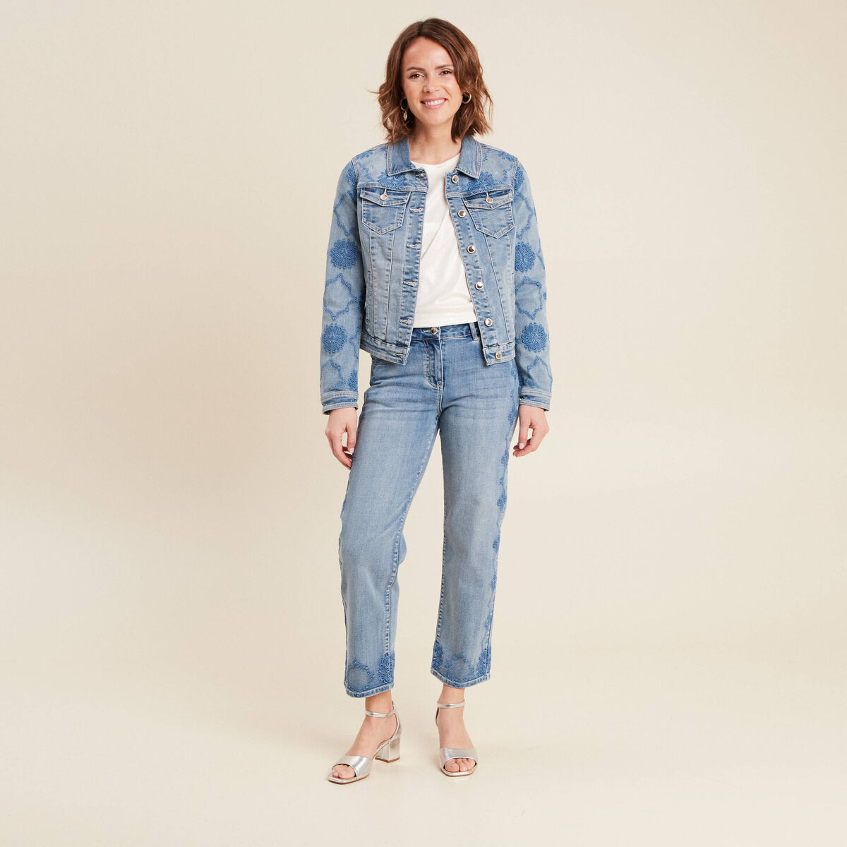 Veste en jean brod&eacute;e denim double stone femme