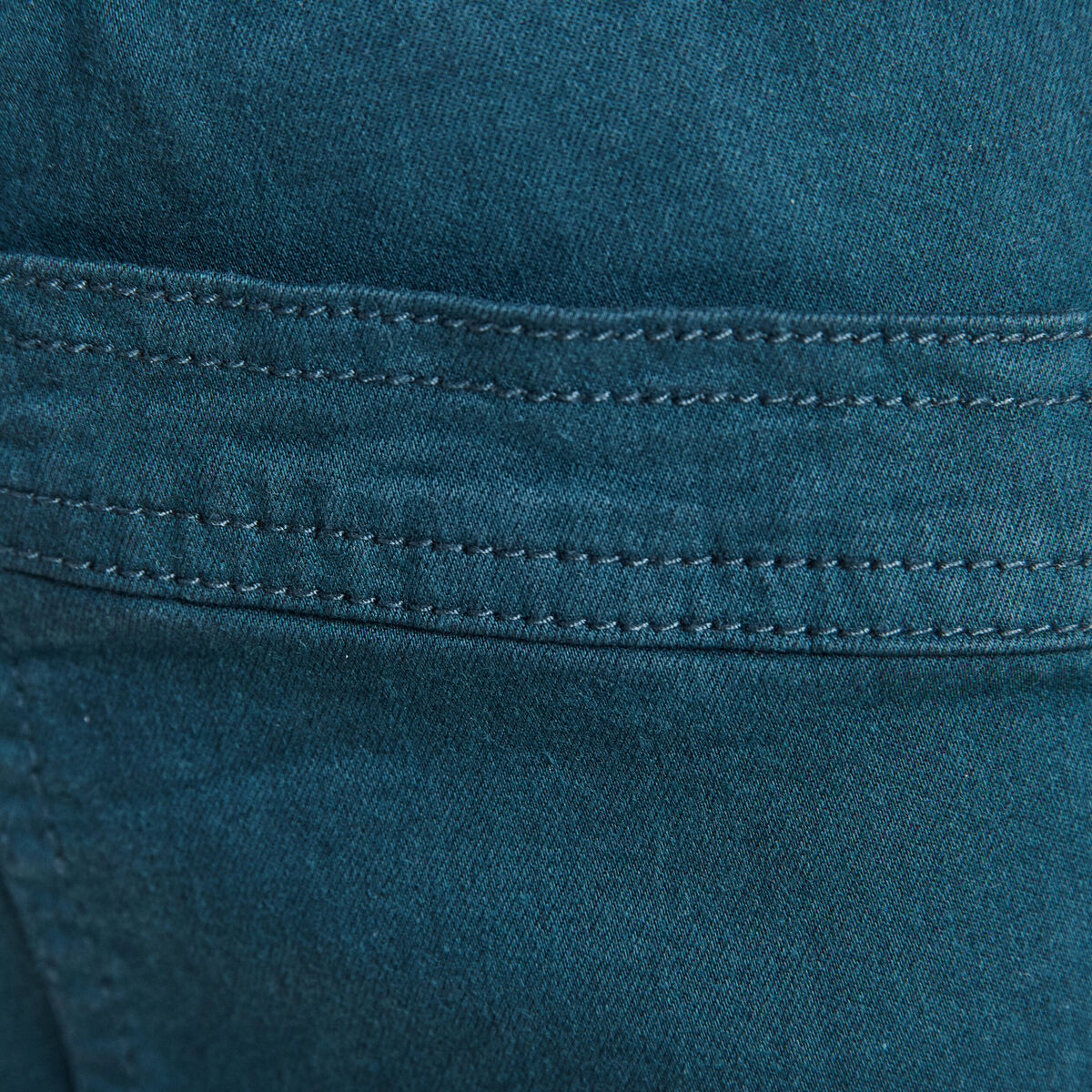 Pantalon coupe mom 7/8&egrave;me bleu canard femme