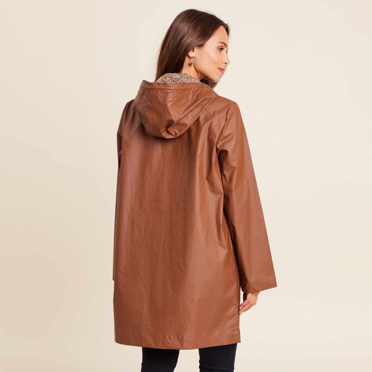 Parka à capuche marron foncé femme