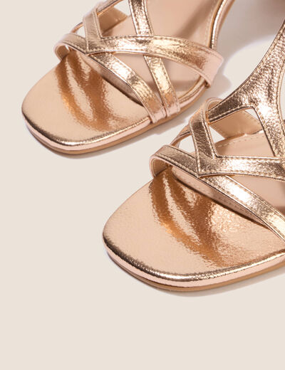 Sandales &agrave; talon rose clair femme