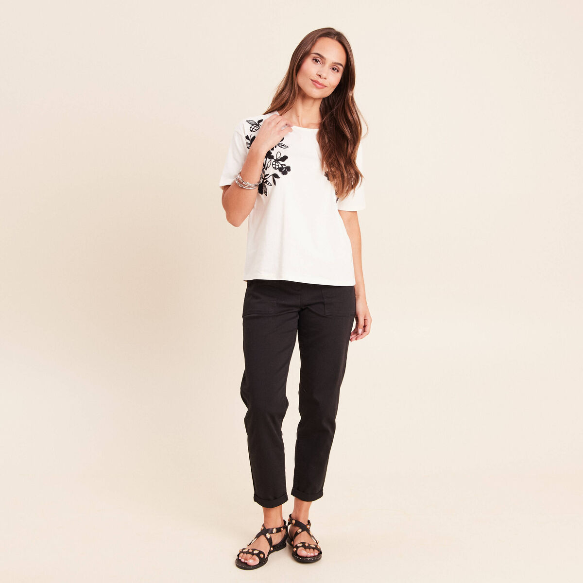 T-shirt ample col rond brod&eacute; ecru femme