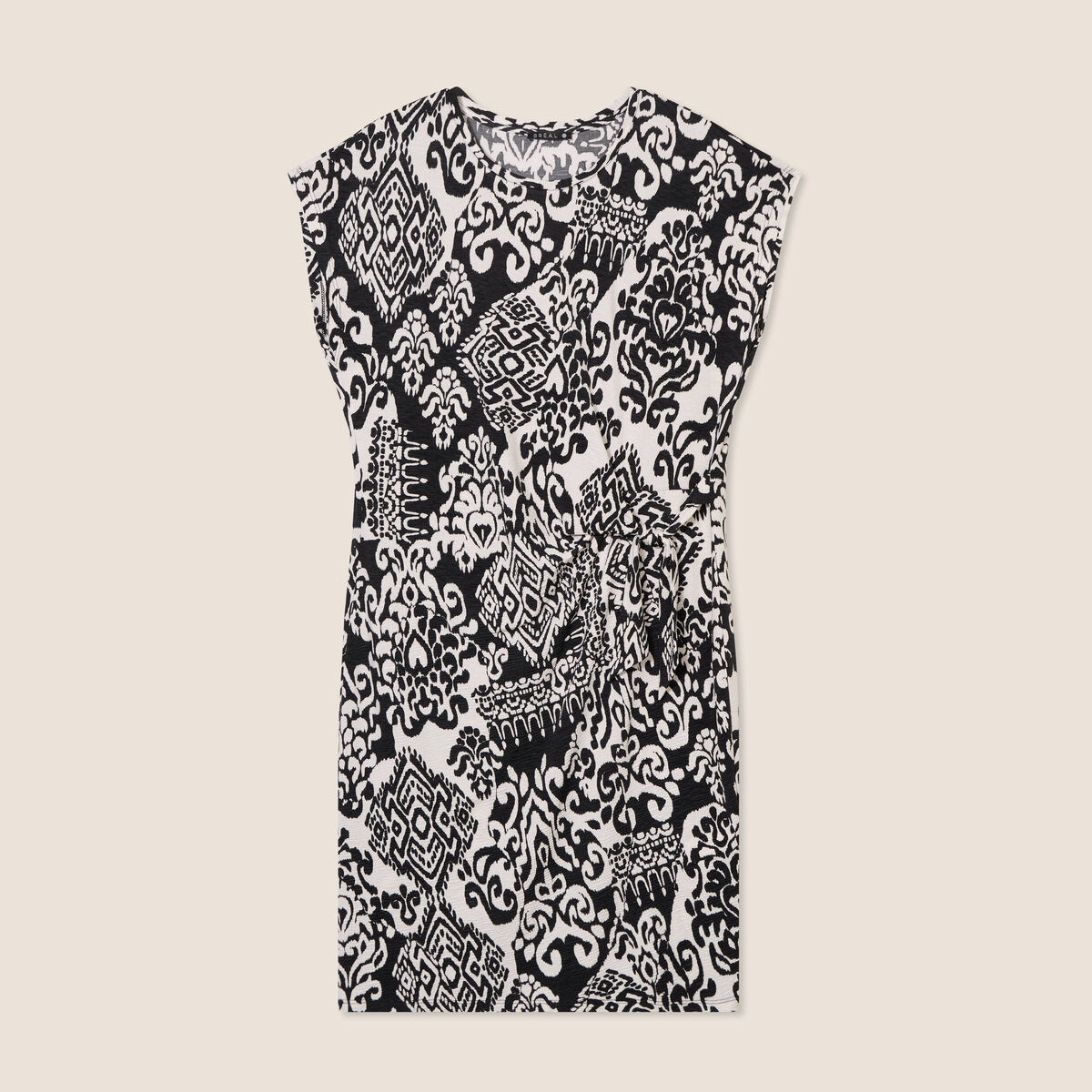 Robe courte ajustée noir femme