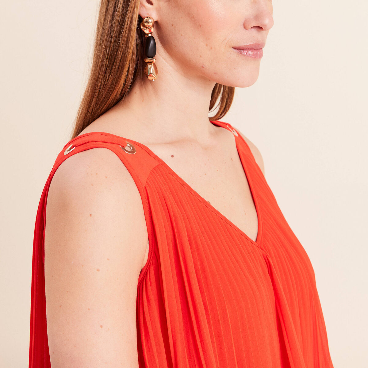 Robe pliss&eacute;e sans manches col v orange fonc&eacute; femme