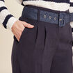 Pantalon large ceinturé bleu foncé femme