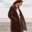 Manteau imprim&eacute; r&eacute;versible marron fonc&eacute; femme