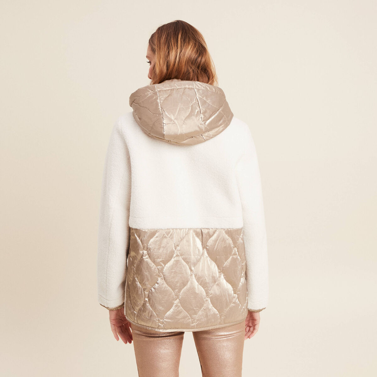 Manteau effet laine mouton &agrave; capuche ecru femme