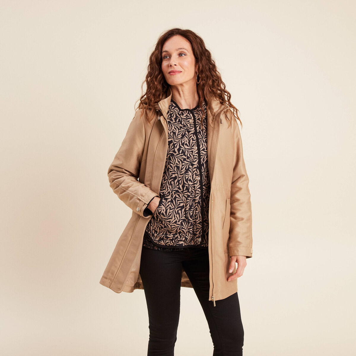 Parka cintr&eacute;e 4 en 1 avec capuche sable femme