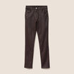 Pantalon coupe ajust&eacute;e enduit marron femme