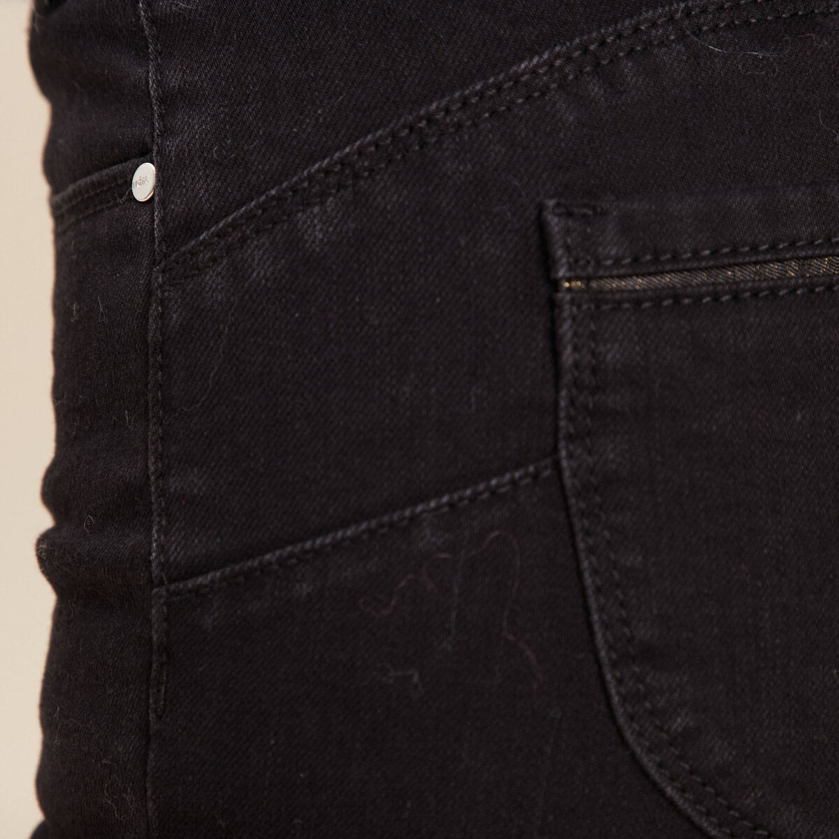 Jean droit taille basculée noir femme