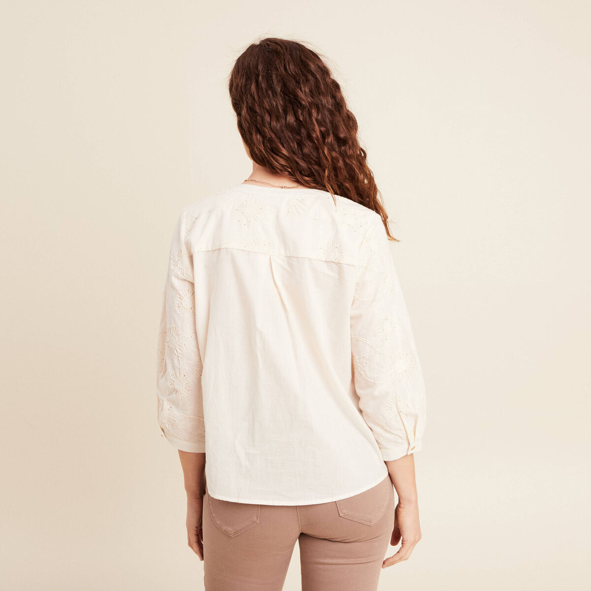 Blouse col tunisien manches 3/4 ecru femme