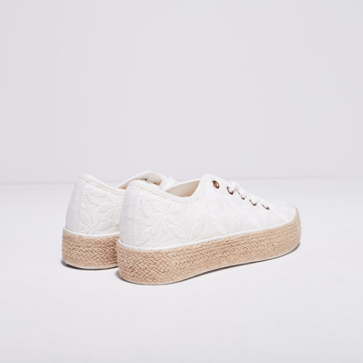 Tennis plateformes &agrave; lacets ecru femme