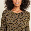 Pull droit col rond manches longues vert femme