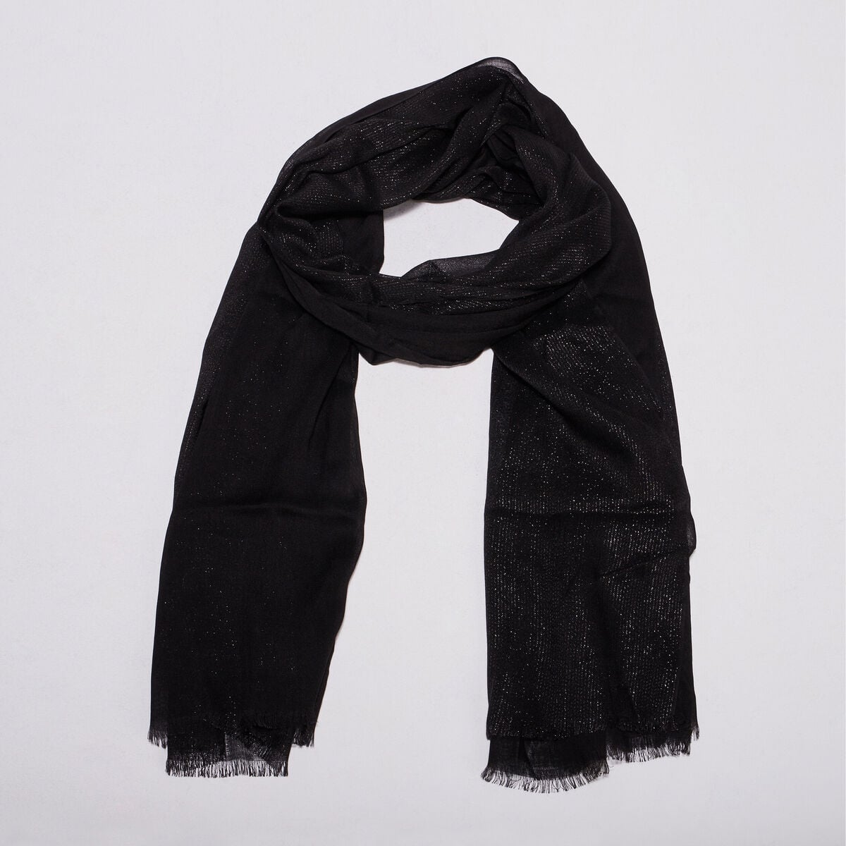 Foulard brillant &agrave; franges noir femme
