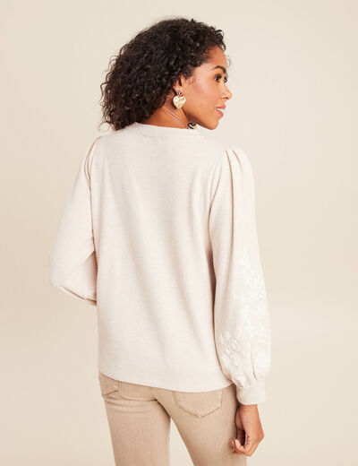 Sweat duveteux col rond manches longues creme femme
