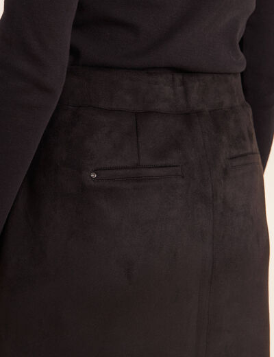 Jupe trap&egrave;ze courte aspect daim doubl&eacute;e noir femme