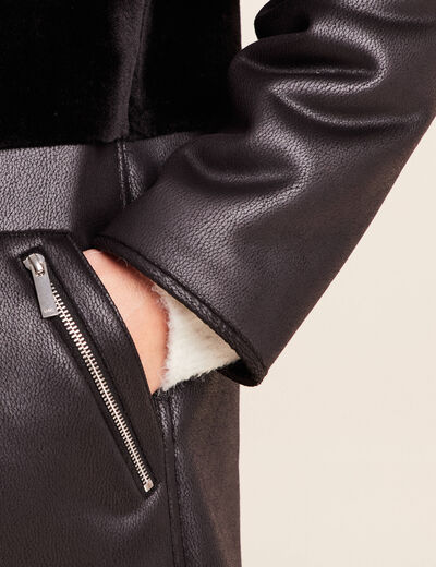 Manteau fausse fourrure capuche amovible noir femme