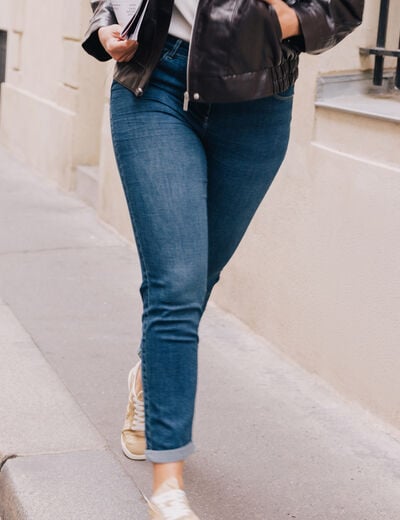Jean coupe ajust&eacute;e 7/8&egrave;me denim brut femme