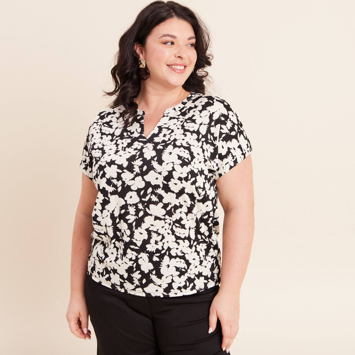T-shirt manches courtes noir femme