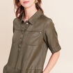 Robe droite courte enduite col chemise vert kaki femme