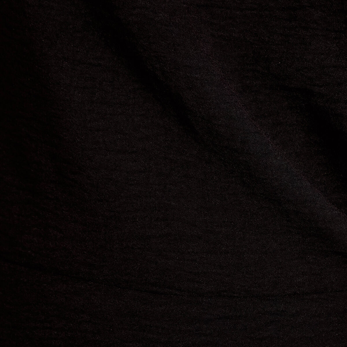 Robe &eacute;vas&eacute;e 3/4 sans manches col rond noir femme