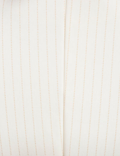 Gilet ajust&eacute; sans manches col rond ecru femme