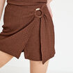 Jupe-short courte &eacute;vas&eacute;e en maille marron femme