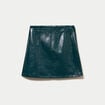 Jupe droite courte en similicuir vert fonc&eacute; femme
