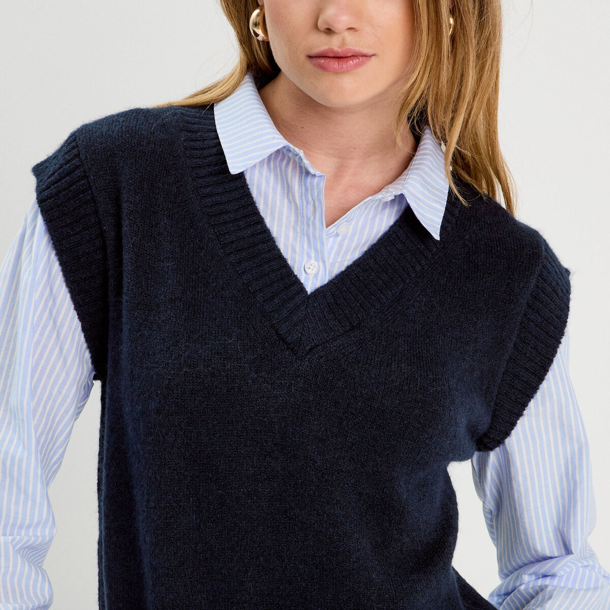 Pull 2-en-1 col en V bleu marine femme