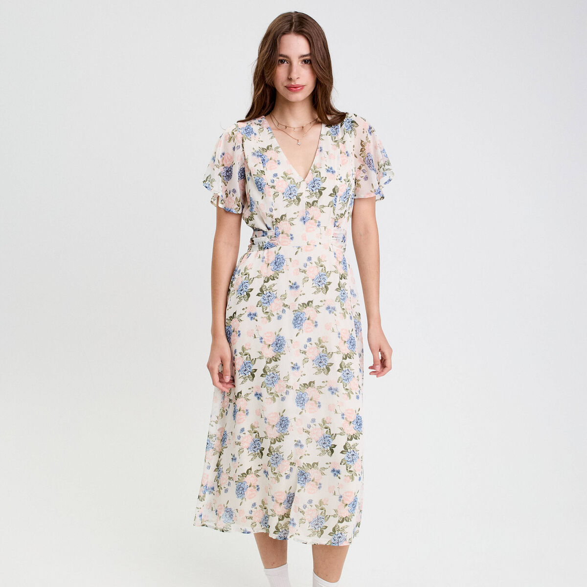 Robe évasée col v manches courtes blanc femme