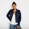 Veste cintr&eacute;e en jean col classique denim brut femme