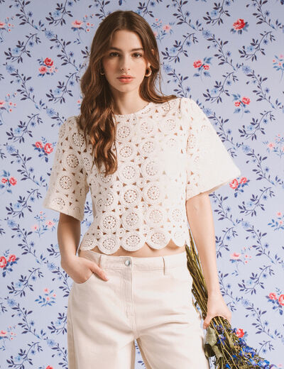 T-shirt macram&eacute; col rond ecru femme