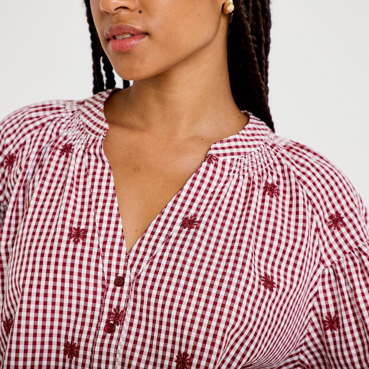 Blouse vichy brod&eacute;e rouge femme
