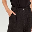 Short ample fils métallisés noir femme