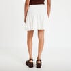 Jupe courte &eacute;vas&eacute;e en maille ecru femme