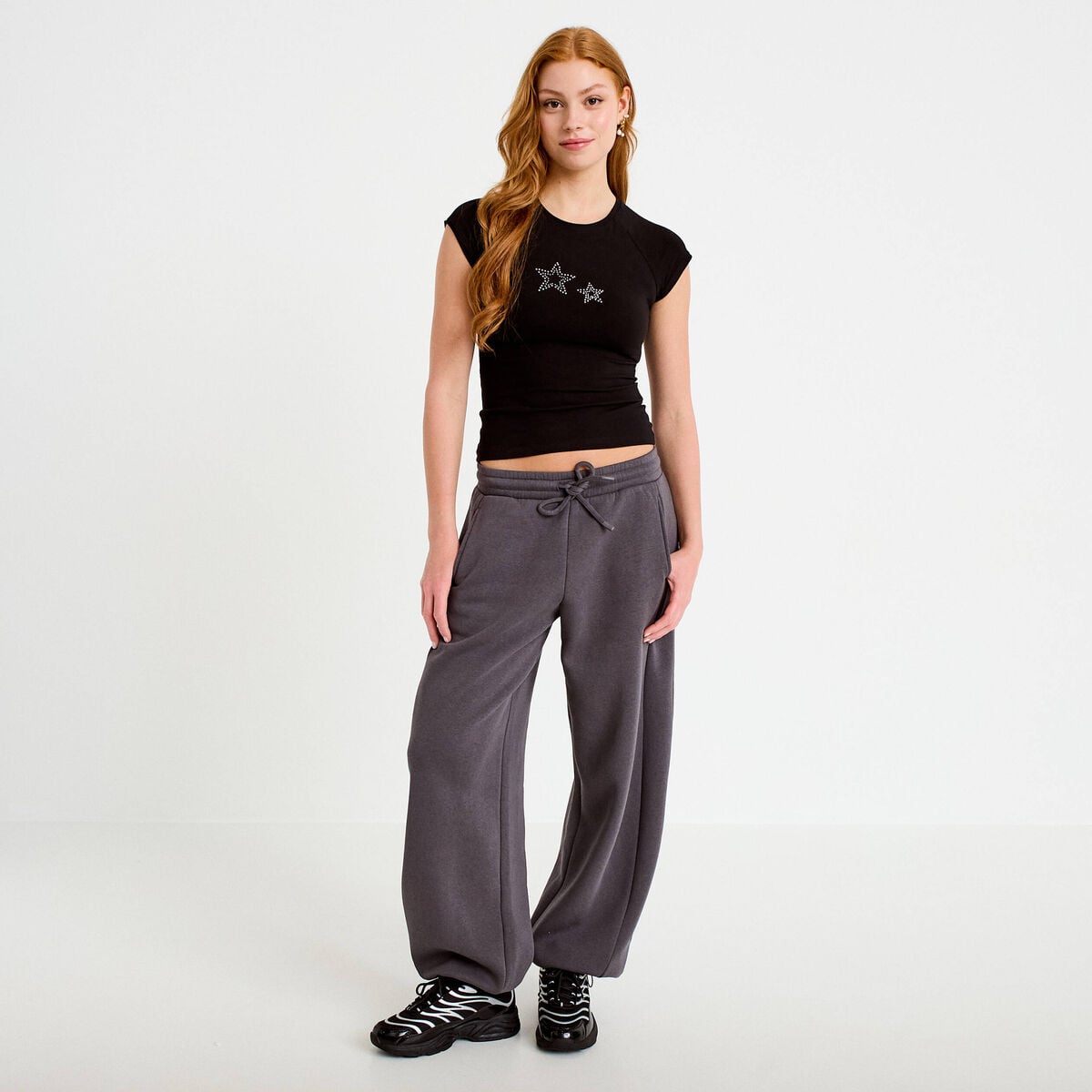 Jogging large taille basse gris fonc&eacute; femme